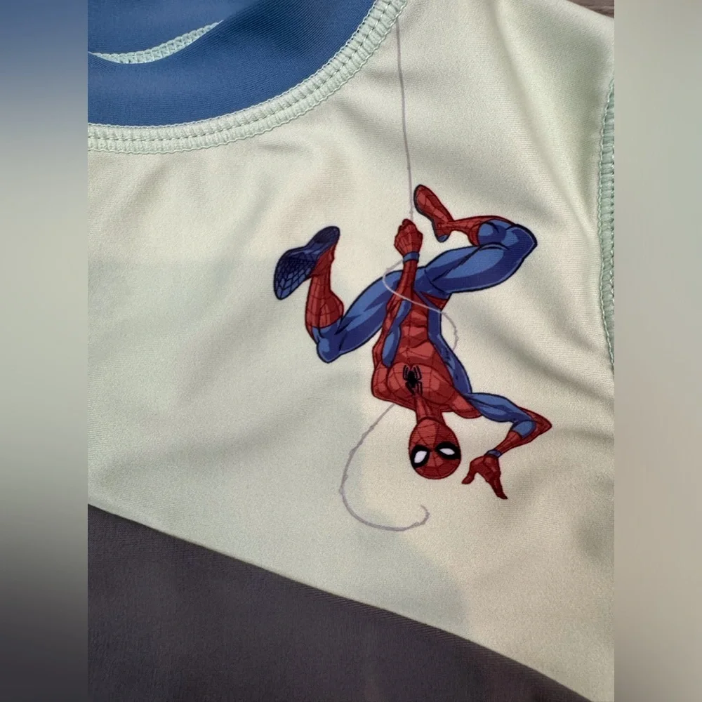 Disney‎ Kid’s Marvel Spider-Man Rash Guard Spf 50+ Boys Swimsuit Top Size 3